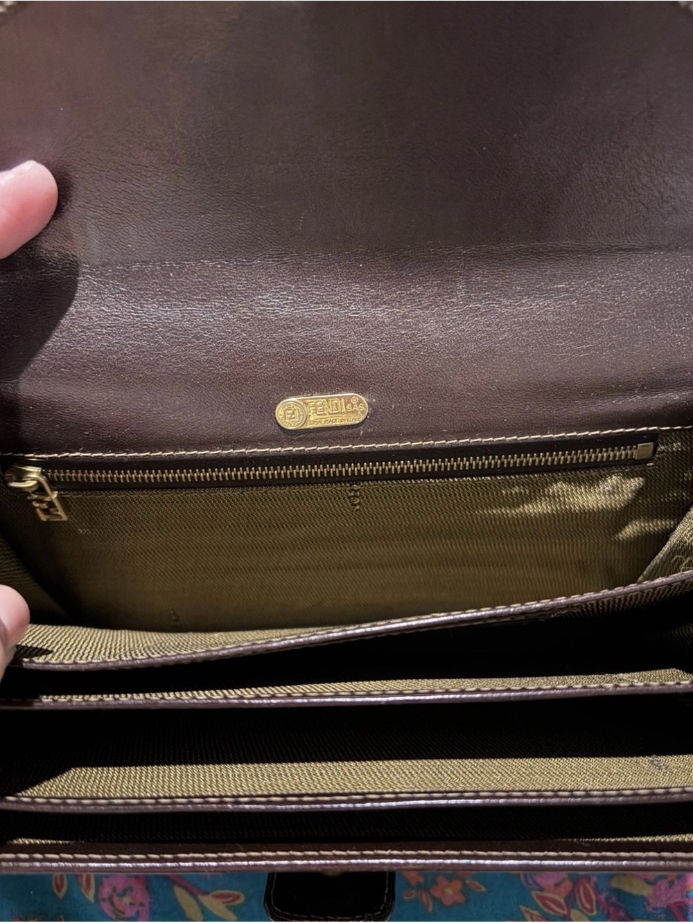 Fendi Zucca clutch wallet with unbranded chain - Picture 7 of 16